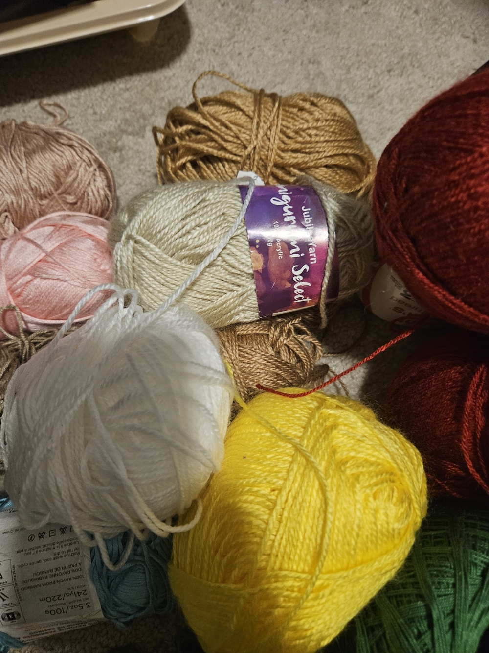 Assorted Yarn Lot in Red, Green, Yellow, White, Brown, Pink & Blue - Picture 4 of 8